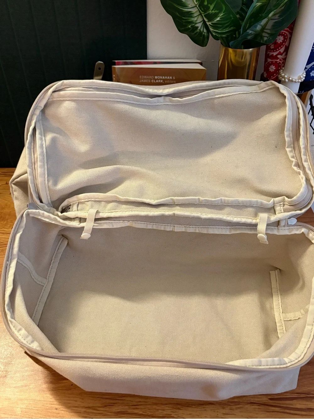 Lo and Sons The Catalina Deluxe | Large Tote Bag - Picture 12 of 16